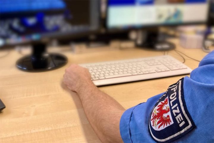 В Германии задержали белоруса и поляка с товарами на 25 тысяч евро В Германии задержали белоруса и поляка с товарами на 25 тысяч евро