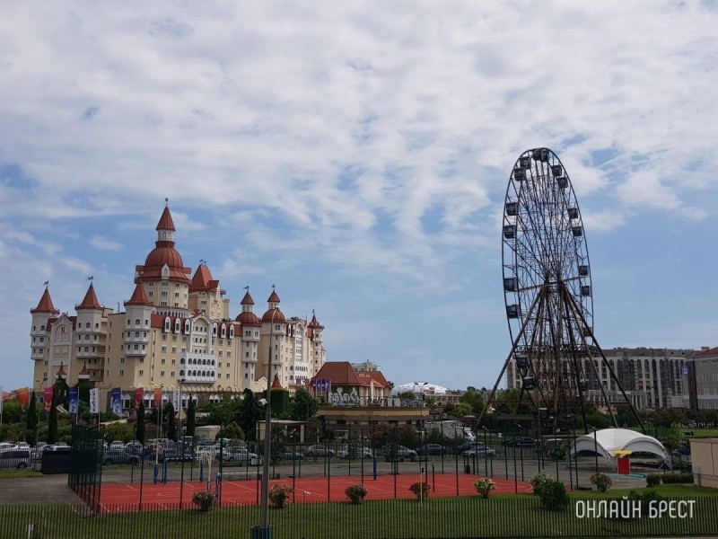 В Сочи с 1 января 2025 года введут туристический налог В Сочи с 1 января 2025 года введут туристический налог